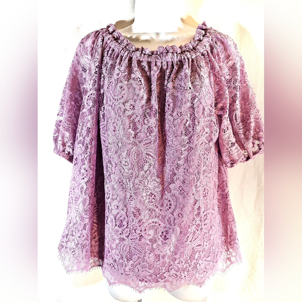 2/$20 Cato XL Lavender Lace Top